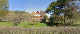 Hus på 151 kvadratmeter från 1920 sålt i Rosersberg - priset: 4 100 000 kronor