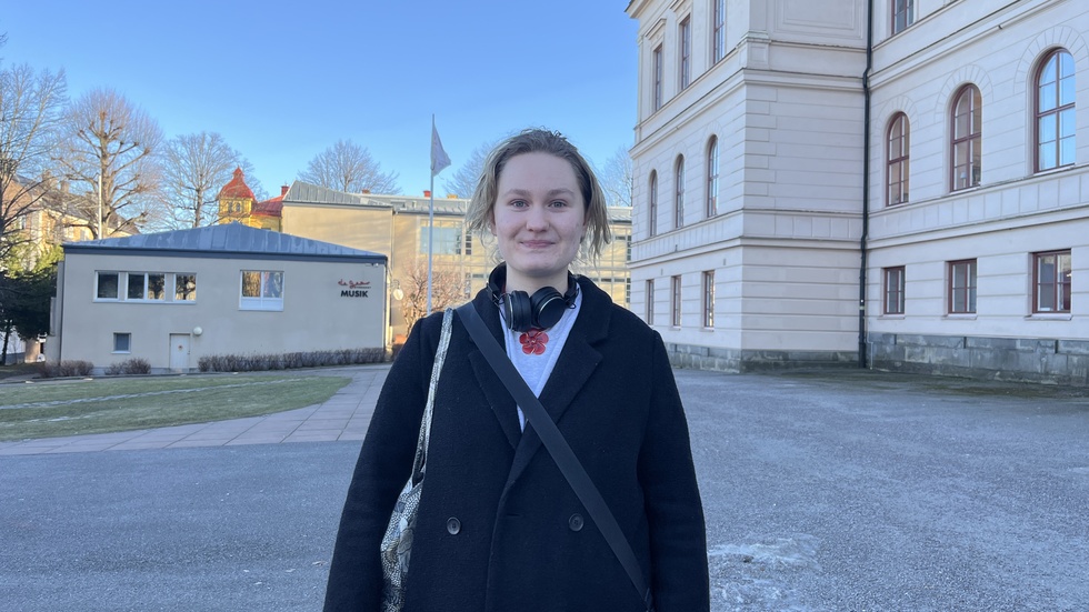 Alice Moldován Andersson är intresserad av samhällspolitik och är själv engagerad i ett ungdomsförbund. "Jag är tydlig med mina åsikter och känner att jag kan vara öppen med dem", säger hon.