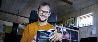 Fick underkänt i svenska – nu har Zamuel skrivit bok