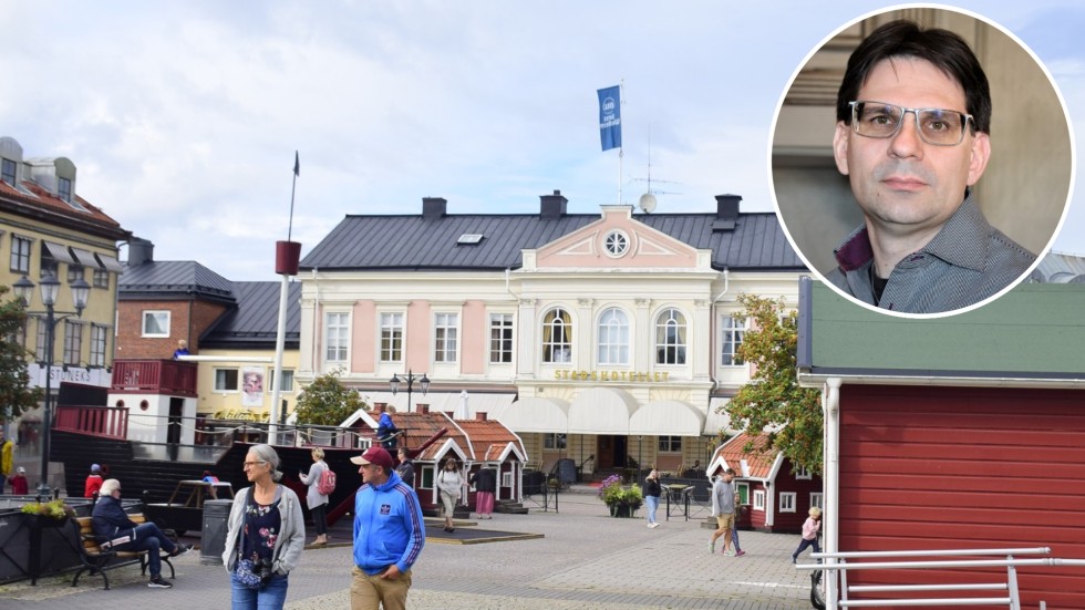 Mera bänkar och blommor, men ingen försäljning på Sommartorget utom från de fasta serveringarna, säger Ola Gustafsson (KD).