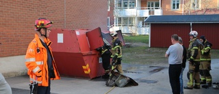 Brand i container i centrala Piteå