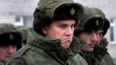 Plötsligen har det väldiga Ryssland brist på soldater