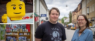 Nu öppnar de sin första butik – mitt i Söderköping • Så ska de locka folk att stanna