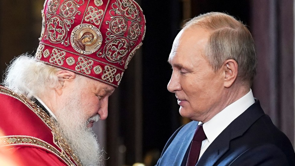 Patriarken Kirill av Moskva och Rysslands president Vladimir Putin vid en ceremoni under det ortodoxa påskfirandet i år.
