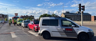 Trafikolycka på Hamnbron – två bilar kolliderade