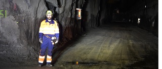 Förvaret 330 meter under Boliden Rönnskär igång: ”Vid full drift blir det 32 transporter ned varje dag”