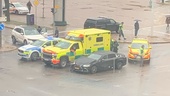Bilar krockade i centrala Uppsala – person till sjukhus