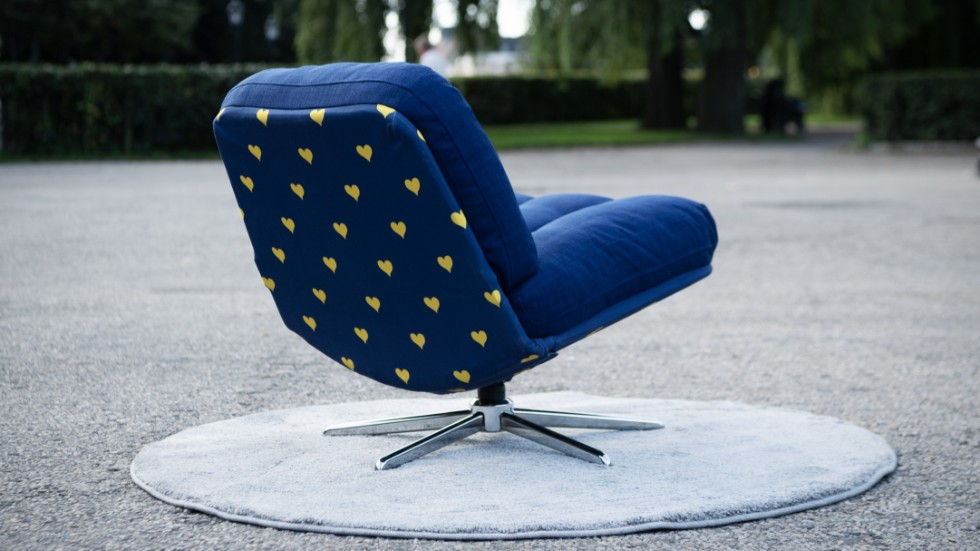 Ikeas gåva till kungen som firar 50 år på tronen. Bakom idén står Ikeas chefsdesigner Johan Ejdemo.