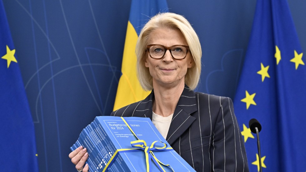 Finansminister Elisabeth Svantesson (M) presenterar budgetpropositionen för 2024.