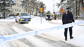 Person skjuten med flera skott i Stockholm – två gripna