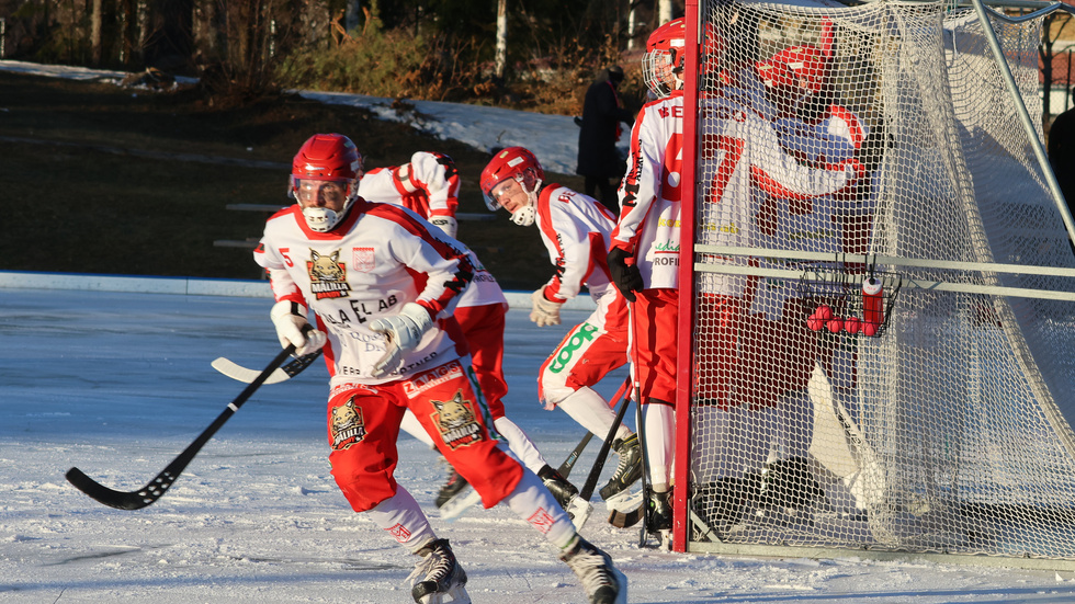 Målilla Bandy förlorade för tredje gången i följd borta mot Skirö.