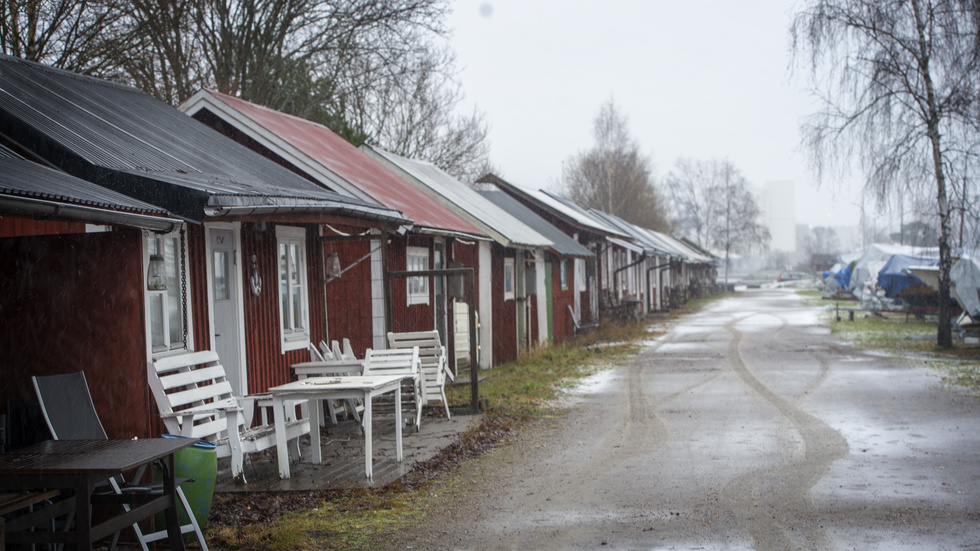 Sjöbodarna är en del av den kulturmiljö som format staden. Båtliv och hamnliv behöver synas ovh vårdas också i framtidens Oxelösund. 