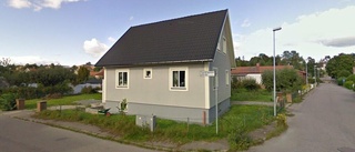 Nya ägare till villa i Enköping - 5 700 000 kronor blev priset