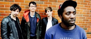 Efterlängtat mellanalbum av Bloc Party