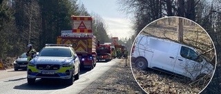 Trafikolycka i Grundbro – personbil väjde för älg