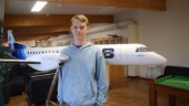 Olle, 17, är Tiktok-ambassadör för utbildningen som ger jobb: "Jag älskar ju flygplan"