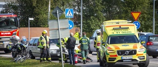 Barn till sjukhus efter att ha blivit påkört vid rondell i Nyköping
