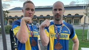 Veteranen och junioren från Luleå tog sina första VM-medaljer: ”Han har inte hållit på i ett år ens”