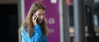 Ukrainaflygen inställda – Dasha, 16, kommer inte hem till sin mamma: "Orolig"