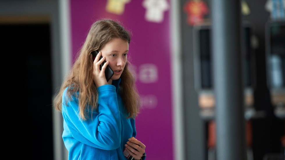 16-åriga Dasha Prokopalo i samtal med sin mamma i hemlandet Ukraina.