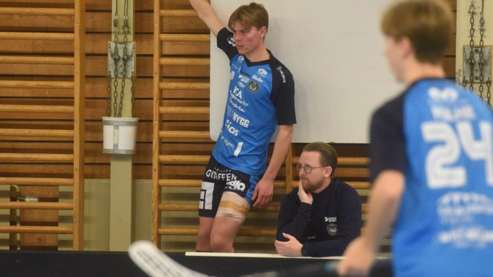 Daniel Helge hann göra ett mål för Kalmarsund mot VIBK innan han tvingades utgå skadad.