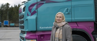 Minister deltog i dörrknackning i Katrineholm – hoppas värva nya medlemmar
