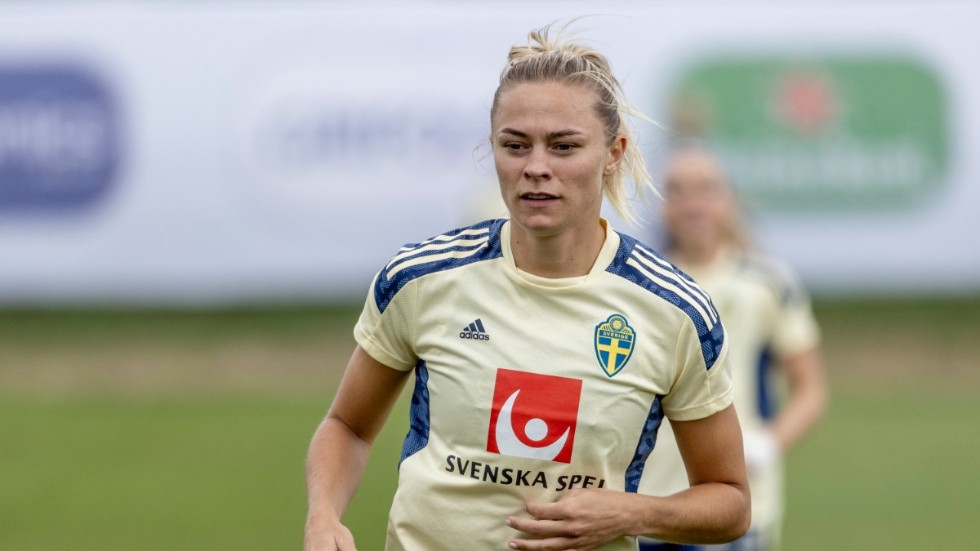Fridolina Rolfö har fått kritik under EM för att hon inte varit tillräckligt delaktig i det offensiva spelet.