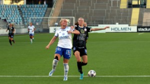 IFK tog emot serieledaren – se IFK-damernas toppmöte mot Uppsala i repris