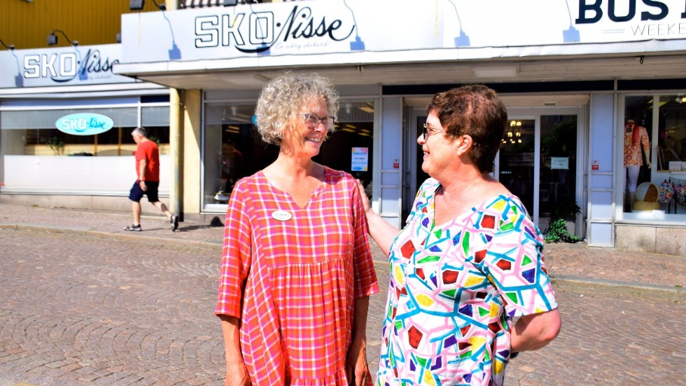 Stuneks expanderar och tar över lokalen efter Sko-Nisse. Petra Pettersson och Gunilla Martinsson är båda nöjda med beslutet. "Det behövs i Vimmerby. Det hade varit väldigt tråkigt om det fått stå tomt", menar Gunilla Martinsson. 