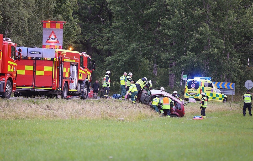 Flera Trafikolyckor På Lördagskvällen