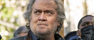 Bannon inför rätta – trots att han vittnar