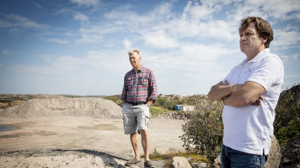 Joel Oresten och Claes Lundgren på Rena hav och Smögenlax har förberett stora områden för laxodling på land.