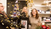 Årets butik fick ett guldkantat överraskningsbesök: "Blir alldeles tagen"