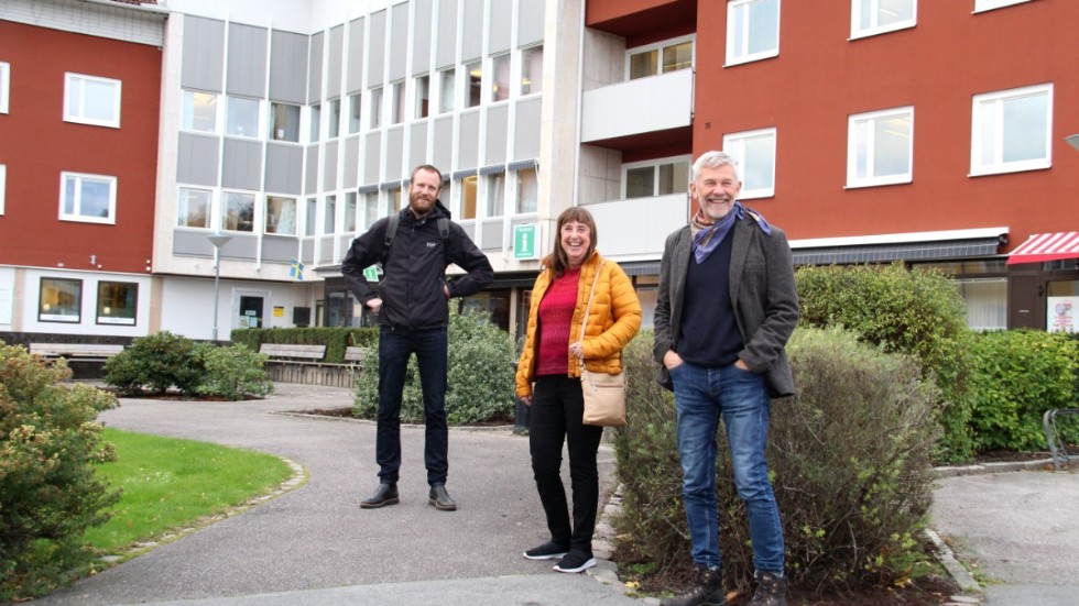 "Vi är skyldiga våra väljare att visa hur vi vill förbättra kommunen", säger Vänsterns Erik Andersson, Majviol Thostrup och Anders Lind när de lägger fram sitt budgetförslag för 2021.