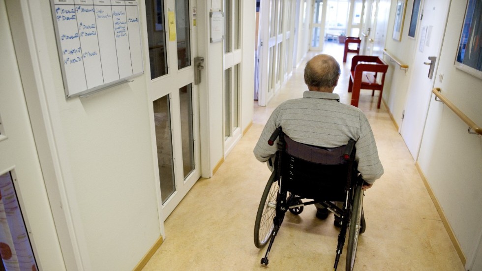 En vård- och omsorgskedja är inte starkare än dess svagaste länk. En felaktig bedömning av en persons hälsotillstånd, otillräckliga journalanteckning eller en felaktig dos läkemedel kan få katastrofala konsekvenser i det enskilda fallet.