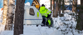 Larm om drunkning i Piteå efter fotspår vid en vak