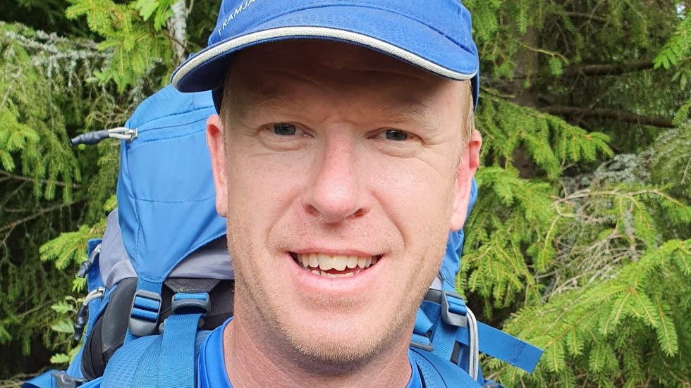 Överlevnadsexperten Tommy Gustafsson säger att det är enkelt att förbereda sig, så att man inte går vilse i skogen.