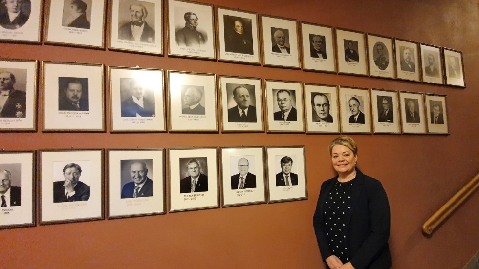 Lotta Finstorp blev historisk som den första kvinnliga landshövdingen i Norrbotten. Det finns dock att göra för att modernisera och effektivisera den statliga länsförvaltningen.