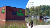 Vattnet tvingar Retuna stänga – parkeringen helt vattenfylld