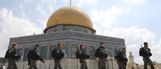Attackerade poliser i Jerusalem – sköts ihjäl