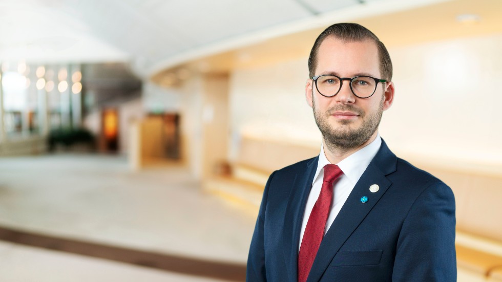Sverigedemokraternas Mattias Bäckström Johansson har varit mest aktiv av länets riksdagsledamöter om man ser till antalet skrivna motioner, frågor och interpellationer. 