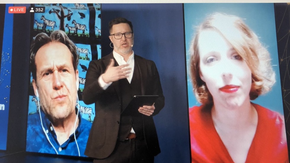 Svante Axelsson, Fossilfritt Sverige, och författaren Katrine Marçal var två av de medverkande under Industrirådets seminarium. Moderatorn Jon Forssell (i mitten av bilden) ställde frågorna.