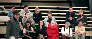 Avspänd nypremiär på "Hamlet" i Linköping