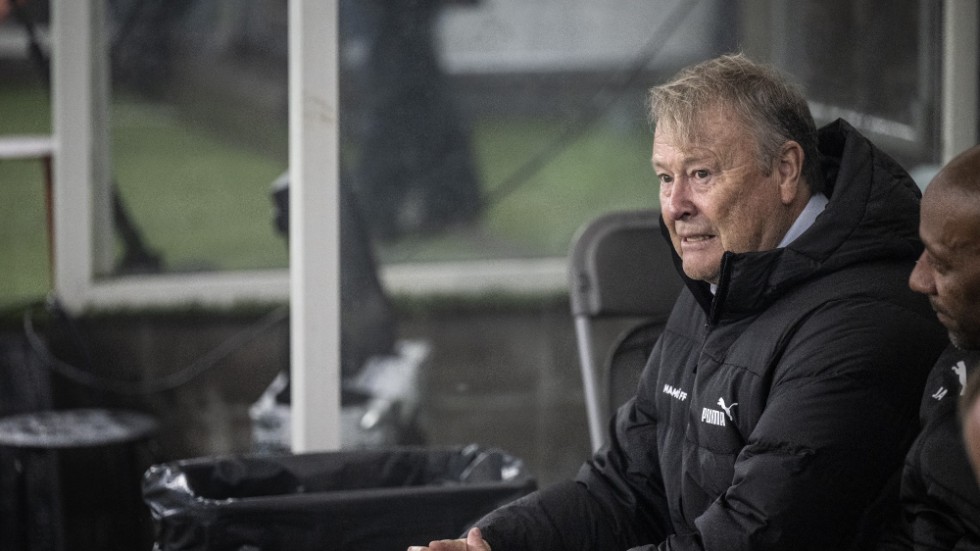 Åge Hareide var inte nöjd med sina spelare efter 1–2-förlusten mot IFK Göteborg.
