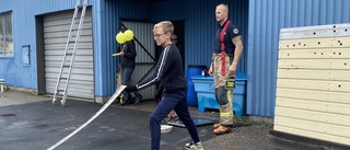 Barnen fick prova att vara brandman i Åtvidaberg