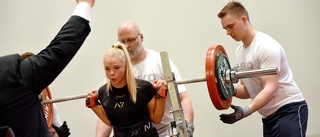 Öjebyns styrkelyftare trotsade svåra smärtan – och slog nordiskt rekord: "Låg helt utslagen i korridoren"
