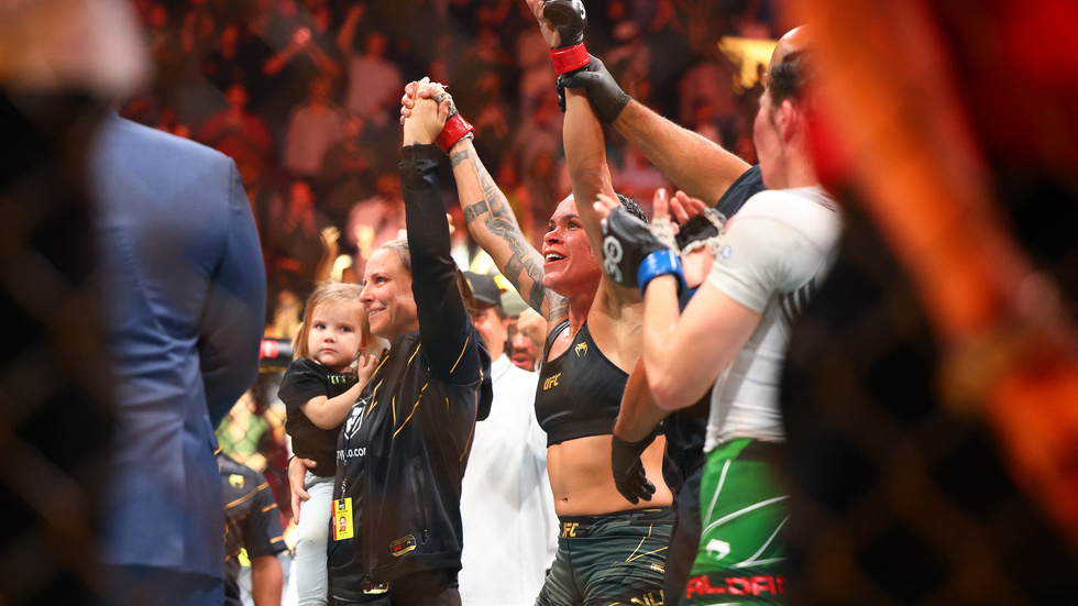 ”MMA är inte bara en sport, det är även en plattform där kvinnor och män har samma möjligheter att delta och utmärka sig.”