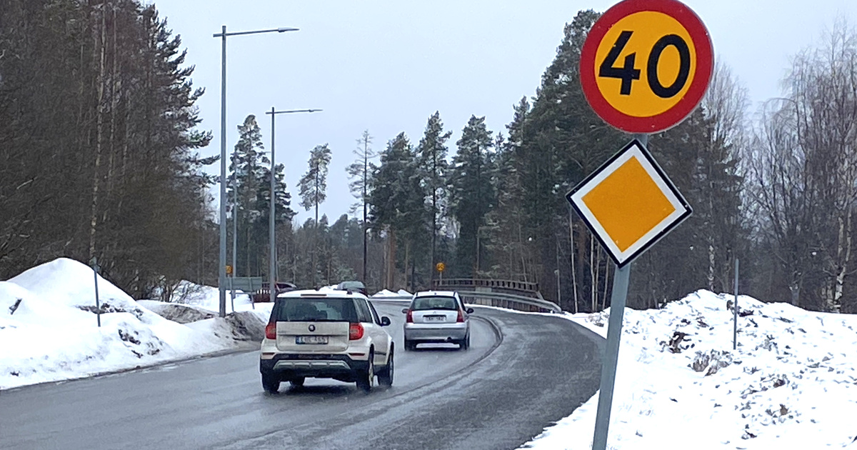 För låg hastighet på Klockarbergsvägen