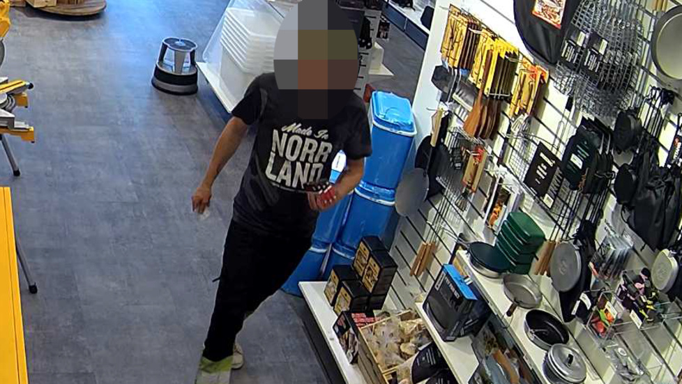 The man was caught on surveillance cameras as he purchased ammunition at a store in Älvsbyn before the shots were fired in Vidsel.