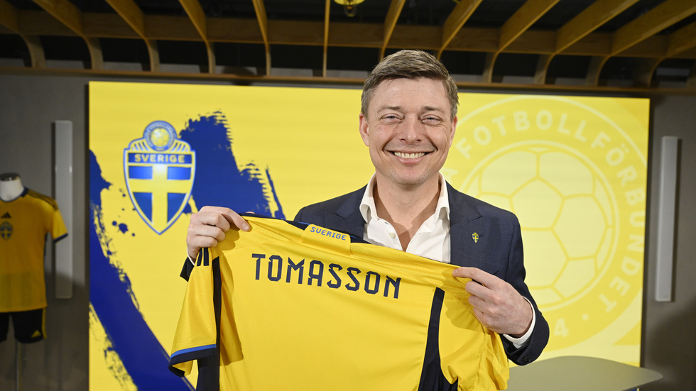 Herrlandslagets nya förbundskapten Jon Dahl Tomasson under fredagens pressträff.
